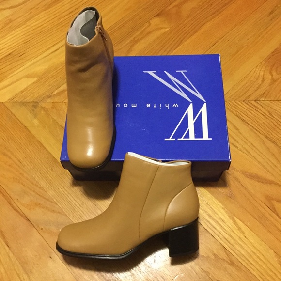 ✨HOST PICK✨ NEW! WHITE MOUNTAIN Beige Booties - Picture 4 of 7